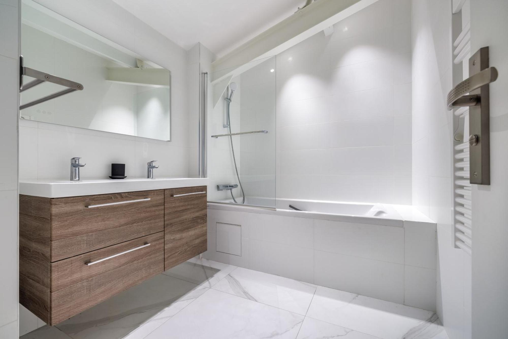 Chaleureux Appartement Pour 6Pers #4 Asnières Dış mekan fotoğraf